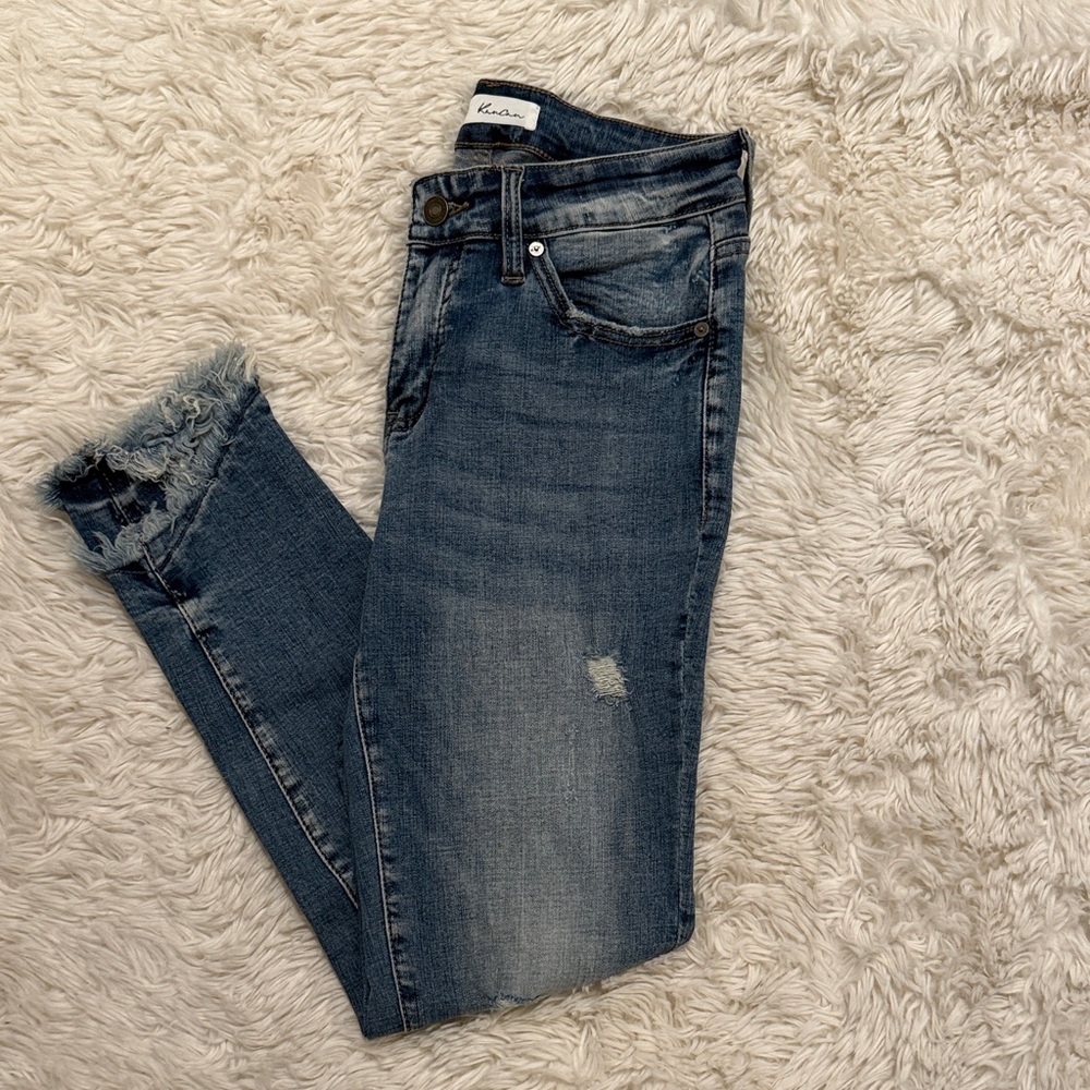 KanCan Faded Blue Cropped Jeans